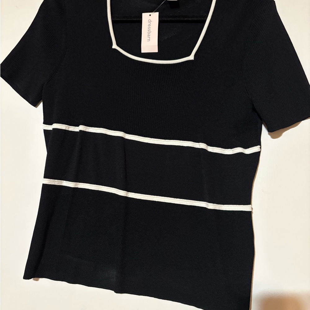 Dressbarn Black Short Sleeve Knit Top with White Trim size P XL